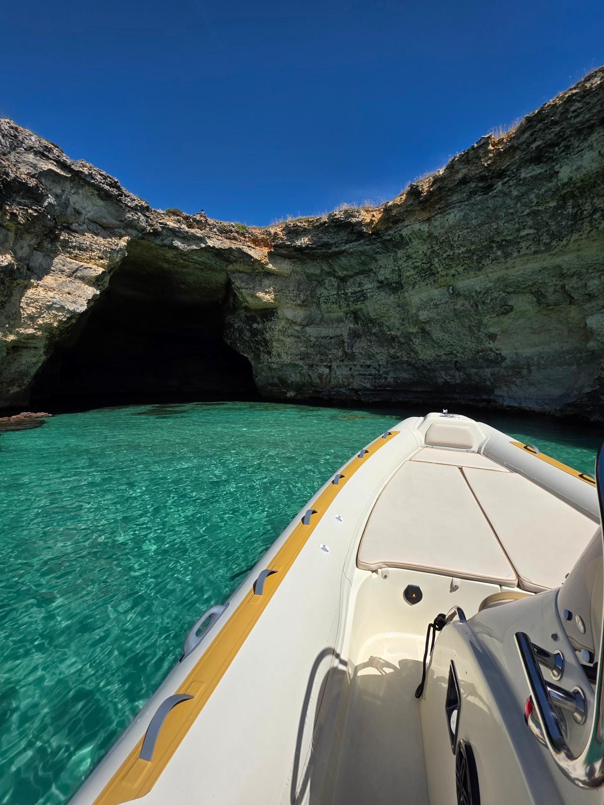 Grotta delle Conchiglie, cavità marina nel Mulino d’Acqua